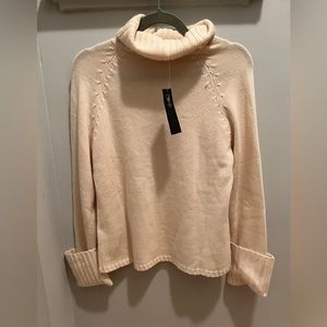 NWT Banana Republic Cashmere Sweater